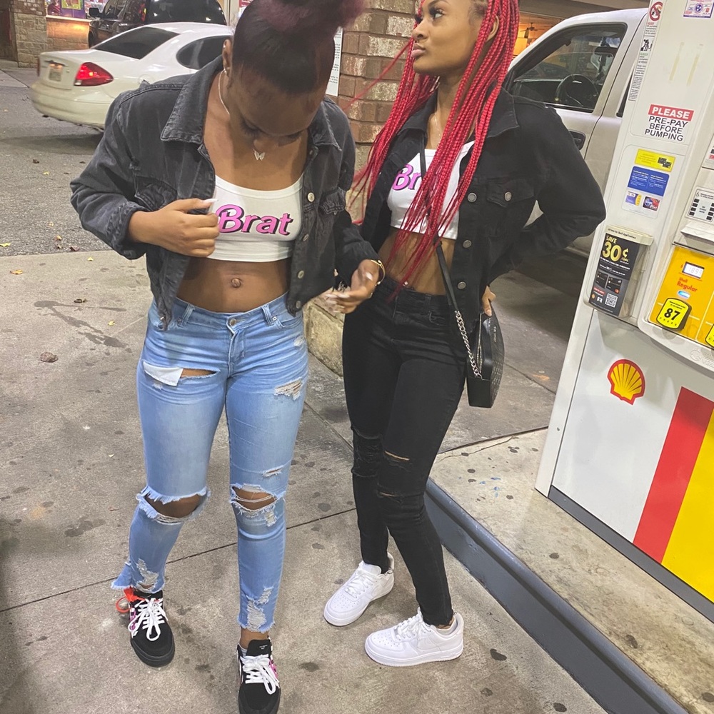 Crop top - Picture 2 of 2